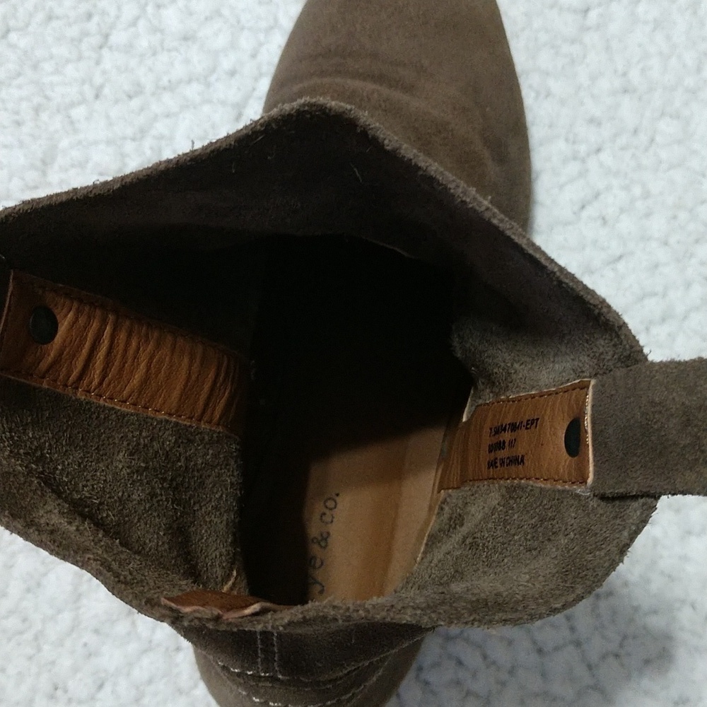 Frye & Co Suede Booties Size 7.5 - Picture 8 of 8